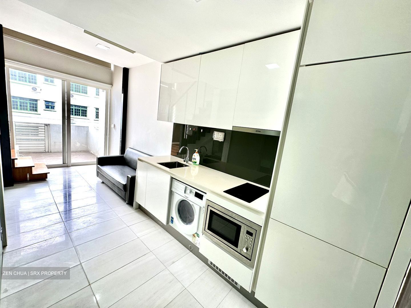 Metro Loft (D14), Apartment #497529351